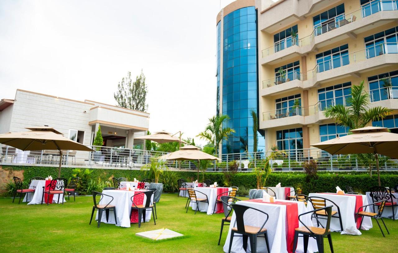 Madras Hotel And Apartments คิกาลี ภายนอก รูปภาพ